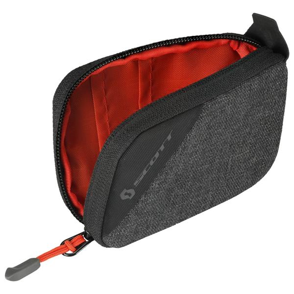 DENARNICA SCOTT SMALL