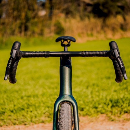 Gravel-in-CX-karbonska-kolesa